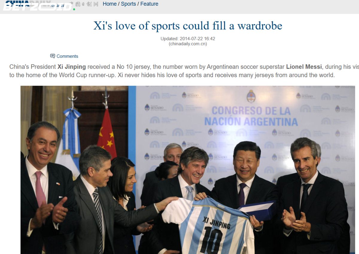 Chinese President Xi Jinping Receives Manchester United vs Arsenal Match Balls as Diplomatic Gift