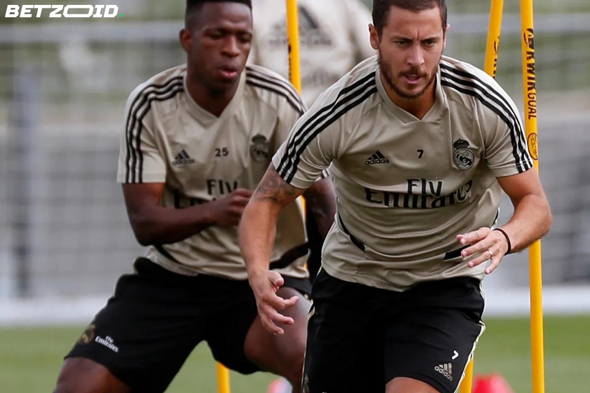 Hazard Warns Vinicius Jr Could Walk Away From Football at 30 Due to Mental Pressure