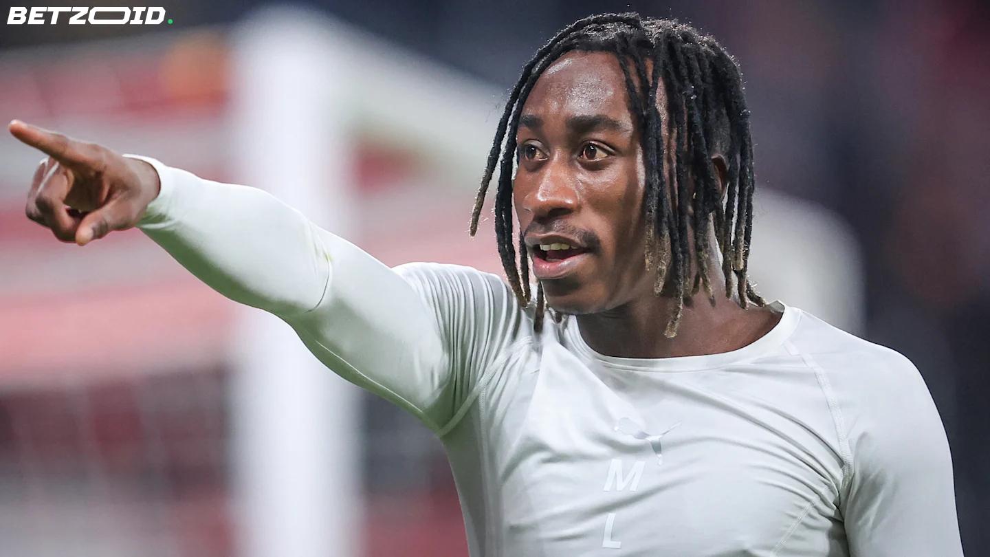 Leipzig Slaps €100 Million Price Tag on Teen Star Diomande Amid Manchester United Interest